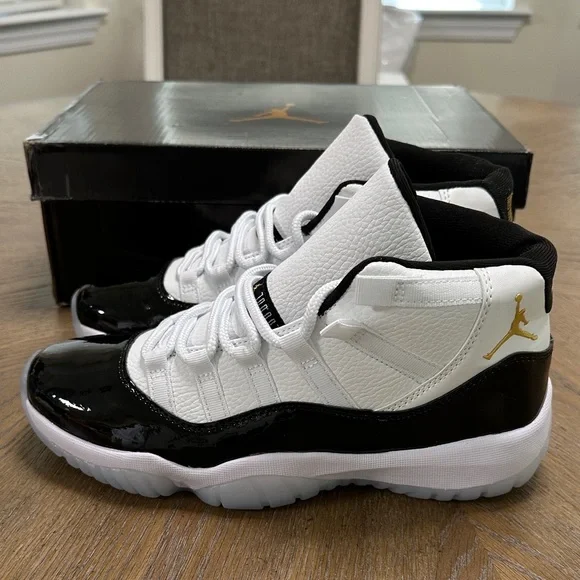 Jordan retro 11 Concord white black gold men’s Sz 8.5 shoes - Picture 3 of 4
